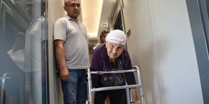 95 yaşındaki kadının torunu ve kızından arsa tuzağı