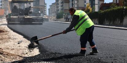 Eğriköprü’de asfalt yenileme mesaisi