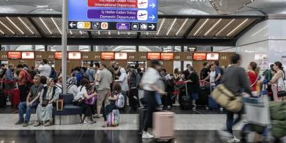 138,8 milyon yolcu hava yolu ile seyahat etti