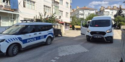 Tartıştığı kişiyi bıçakla yaraladı