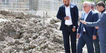 Sivas siyasetinde dikkat çeken detay: O fotoğraf Yıldızeli'yi karıştırdı