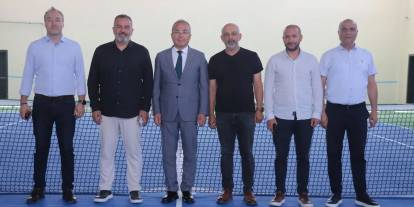 Ertem, tenis kortlarını inceledi