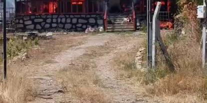 Sivas'ta müstakil ev yangında küle döndü