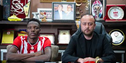 Musah Mohammed Kırmızı-Beyazlı formayı giydi!
