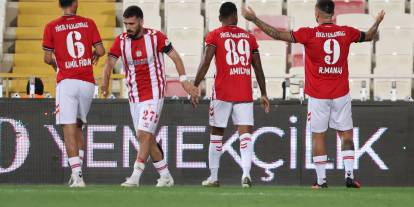 4 hafta, 1 golcü