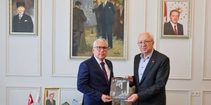 Hayat Ağacı’nın 52. sayısı okurla buluştu