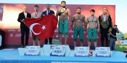 Başpehlivan Taha Hümeyni oldu