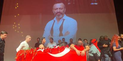 Ünlü oyuncu Serhat Kılıç için duygusal anma
