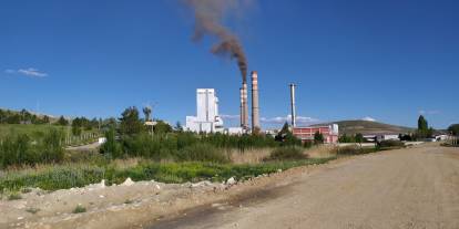 Sivas'ta iskeleden düşen işçi ağır yaralandı