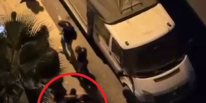 Tartıştıkları kadını darbettiler