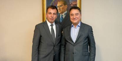 DEVA Partisi Sivas'ta Elibol'a emanet