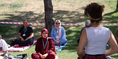 Yoga ile doğuma  hazırlanıyorlar