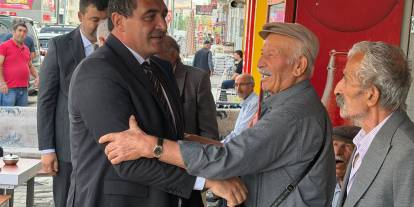 Ulaş Karasu: Siyasetin gerçek yeri halkın arasındadır