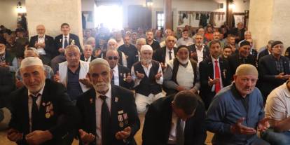 Sivas'ta eller şehit ve gazilerimiz için semaya kalktı