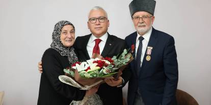 Vali Şimşek kahramanların evine misafir oldu!