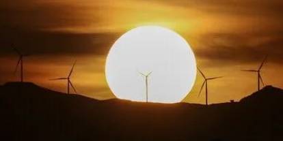 Türkiye 10 yılda güneş ve rüzgardan 442,2 teravatsaat elektrik üretti