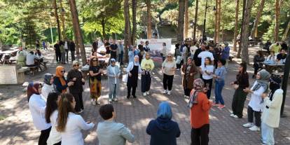 Sivas devlet Hastanesi çalışanları Paşabahçe’de moral depoladı