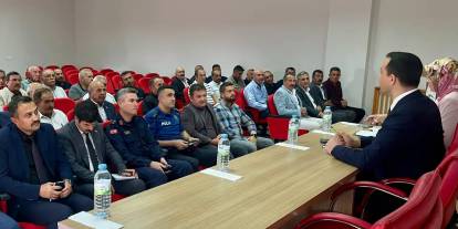 Ulaş Kaymakamı Avcı, muhtarlarla bir araya geldi