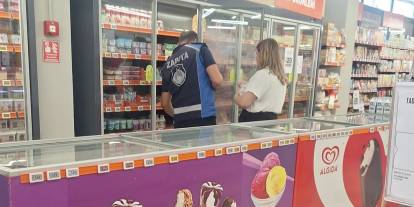 Şarkışla'da zabıta sahaya indi! Kurala uymayan yandı!