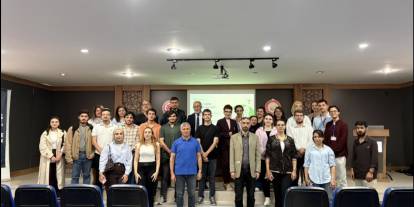 Öğrencilere finans dünyasının kapılarını aralayan panel