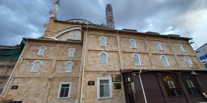 Güler’den Paşa Camii’ne inceleme ziyareti