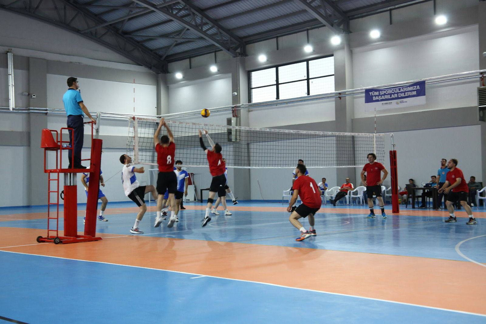 belediye-voleybol-kupa-3.jpg