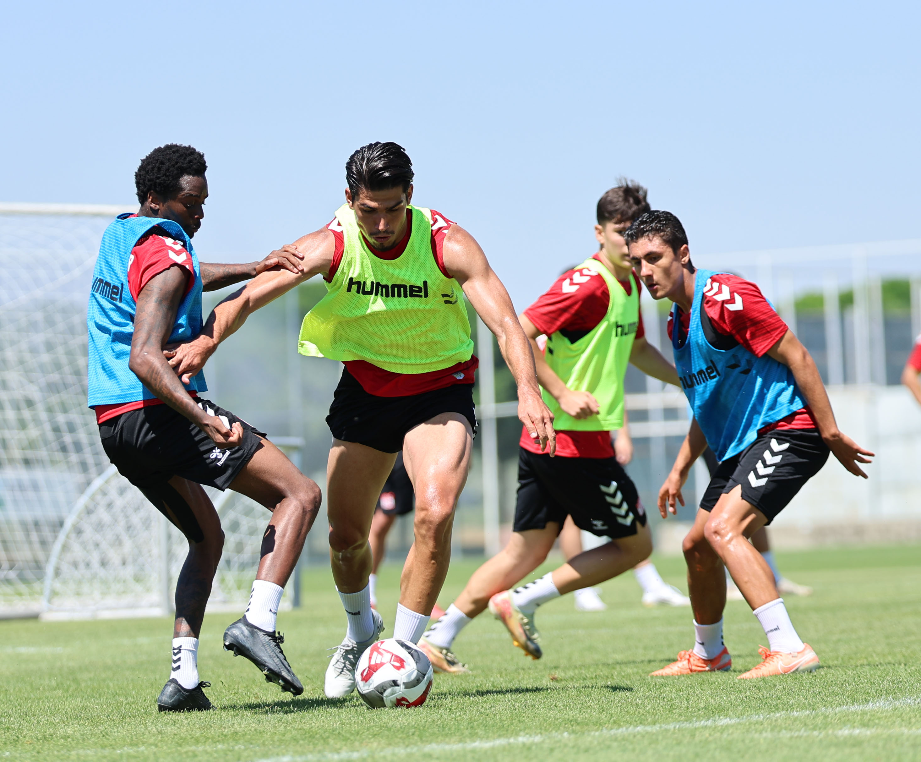 sivasspor-transferler-gecikme-3.jpeg