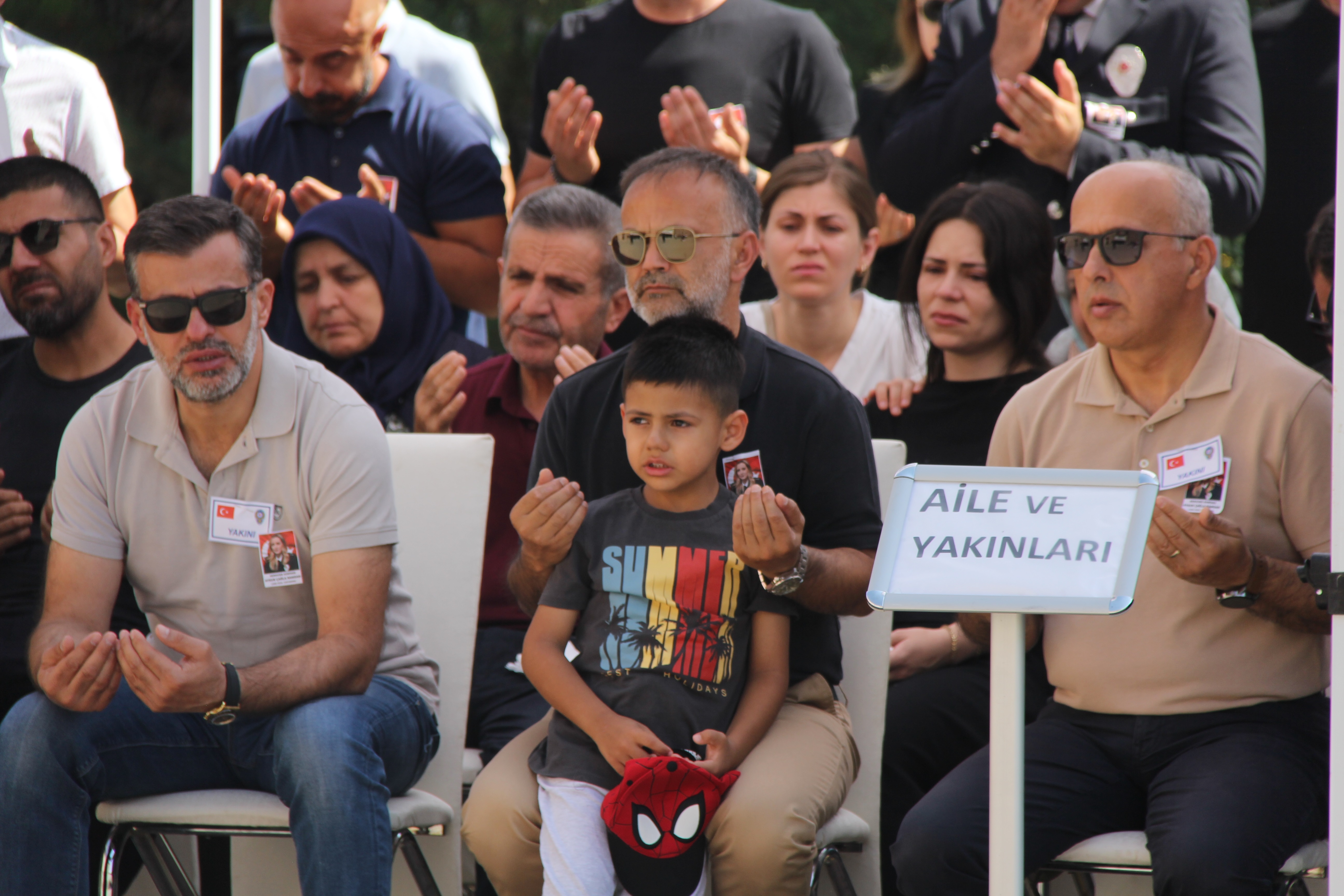 trafik-kazasinda-hayatini-kaybeden-komis-836115-247800.jpg