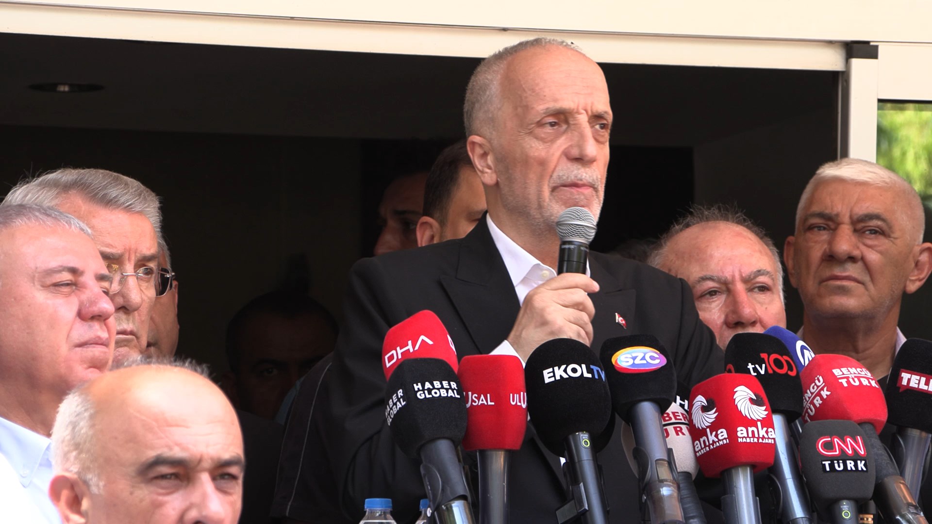 turk-is-baskani-atalay-devletin-verdigi-840953-249281.jpg