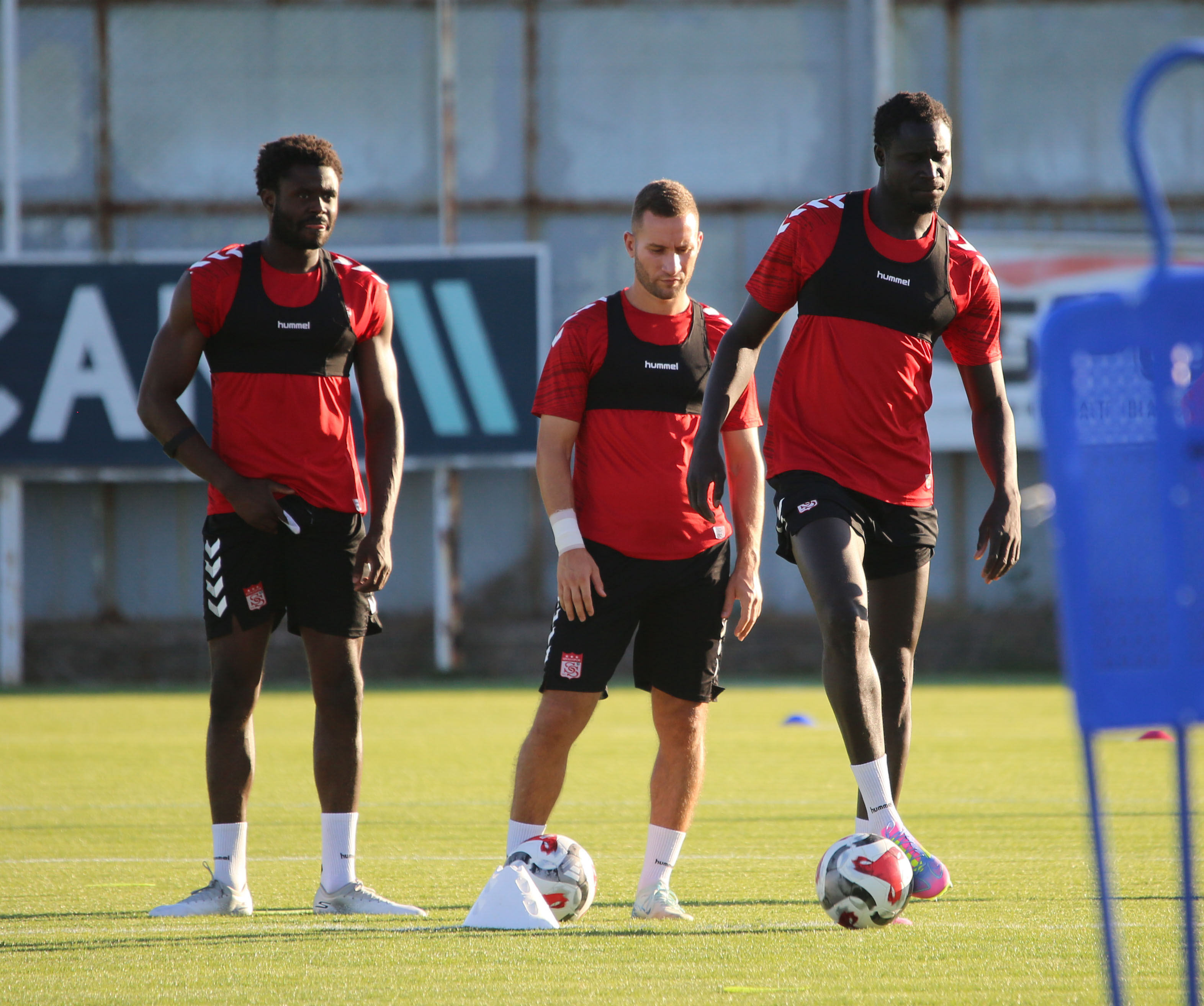 sivasspor-antrenman-2.jpg