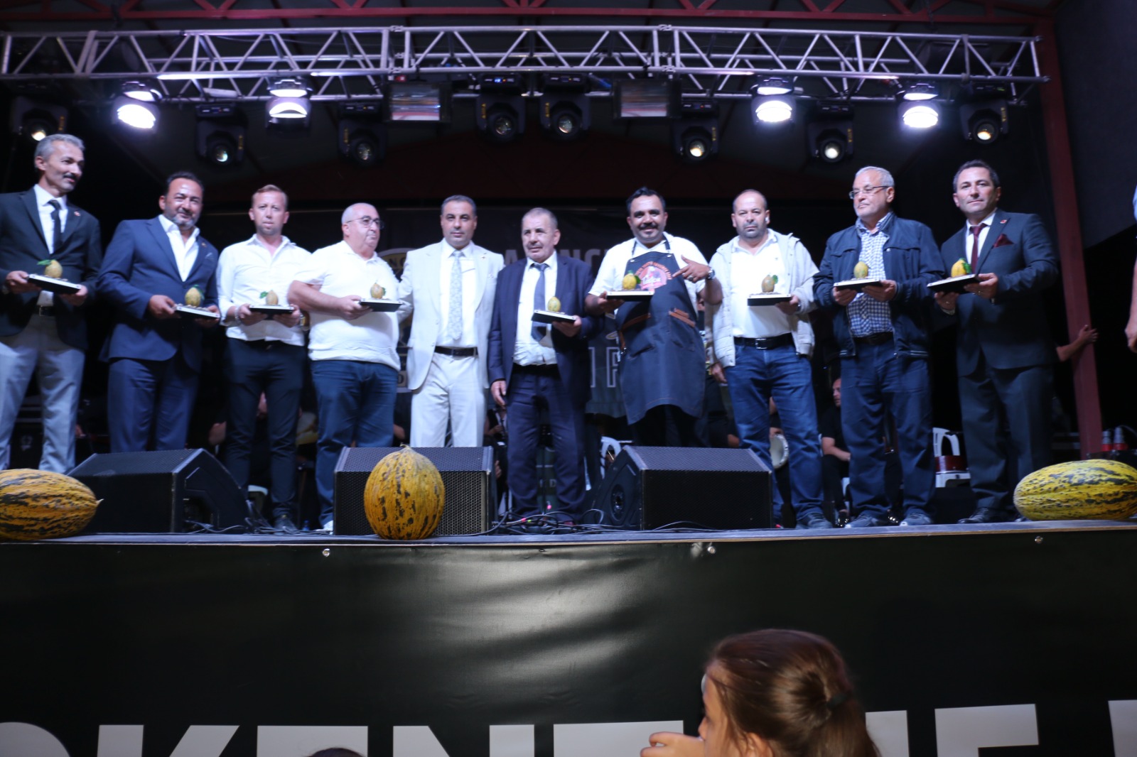 aa-20250824-38907434-38907428-akincilar-25-kultur-sanat-ve-kavun-festivali-devam-ediyor.jpg