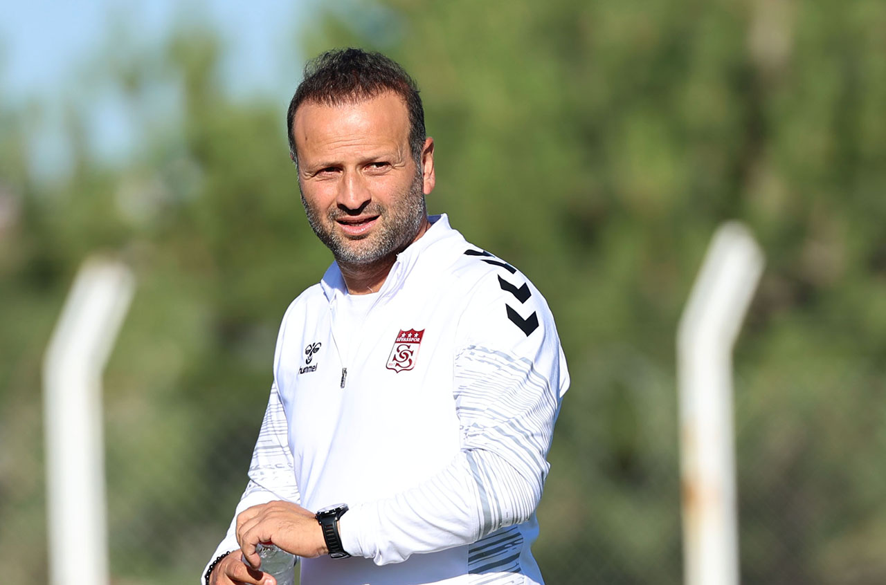 osman-zeki-korkmaz-elestiri-1.jpg
