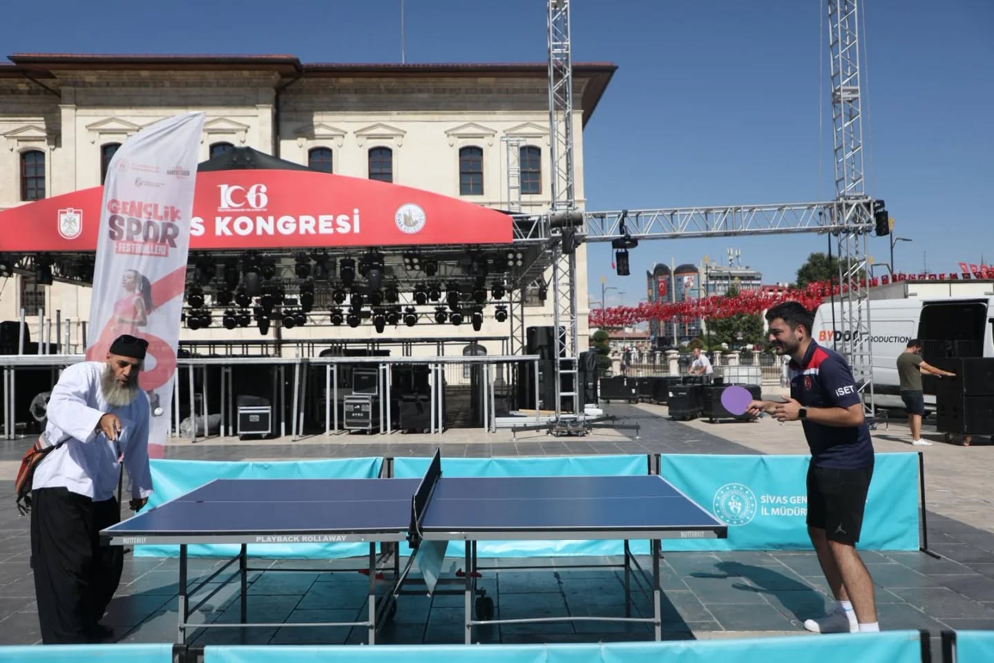 genclik-ve-spor-festivali-2.jpg