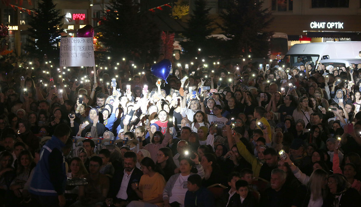 oguz6646.jpg