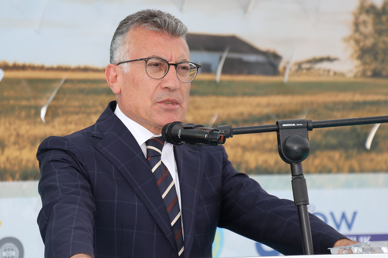 aa-20250904-39022590-39022586-tbmm-baskanvekili-bekir-bozdag-agro-tarim-sivas-fuari-acilisinda-konustu.jpg