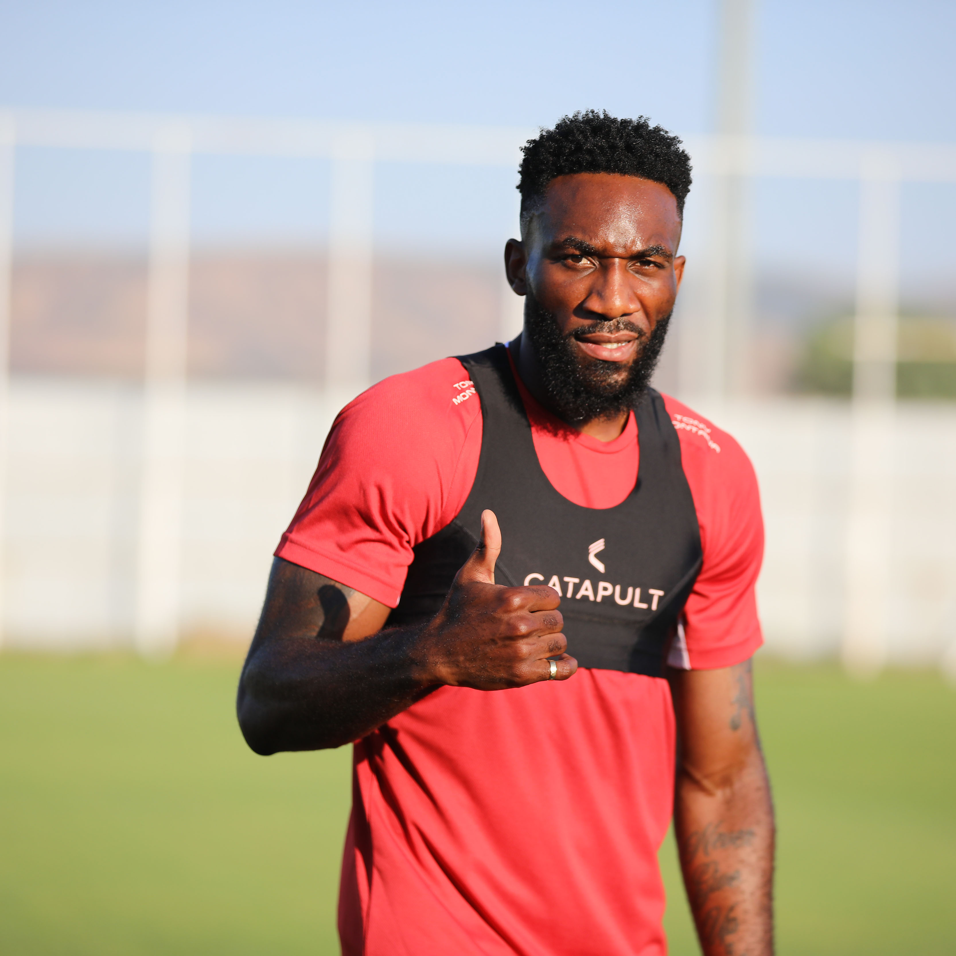 sivasspor-aaron-transfer-3.jpg
