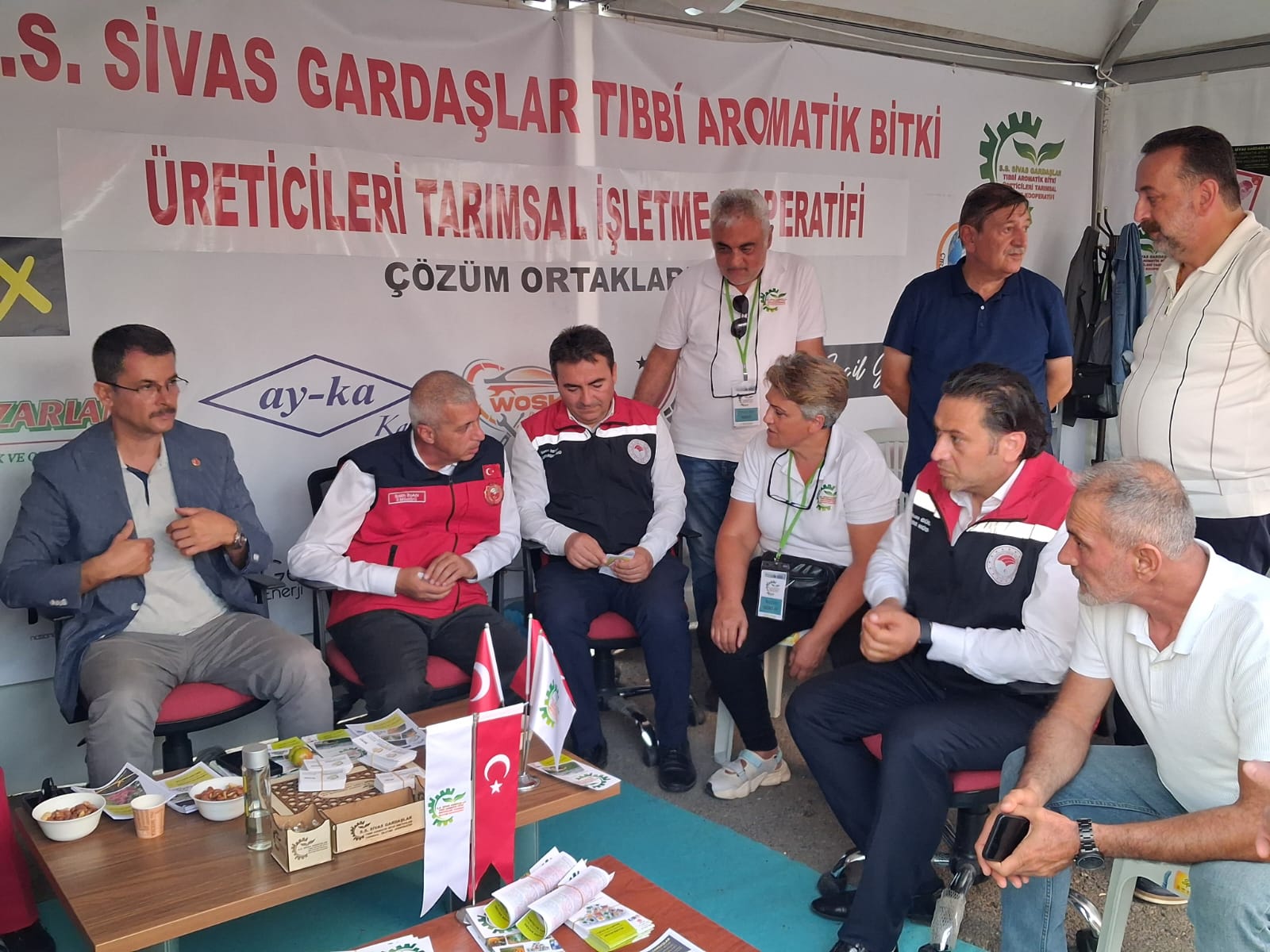 0b581625-9ffa-4051-a0e1-d979a599add0.jpg