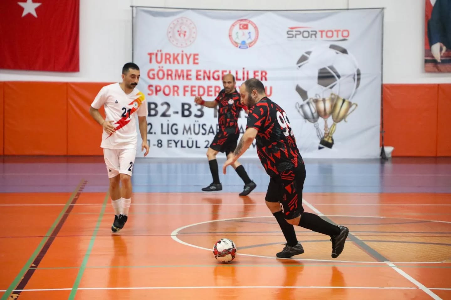 gorme-engelliler-futsal-final-3.jpg