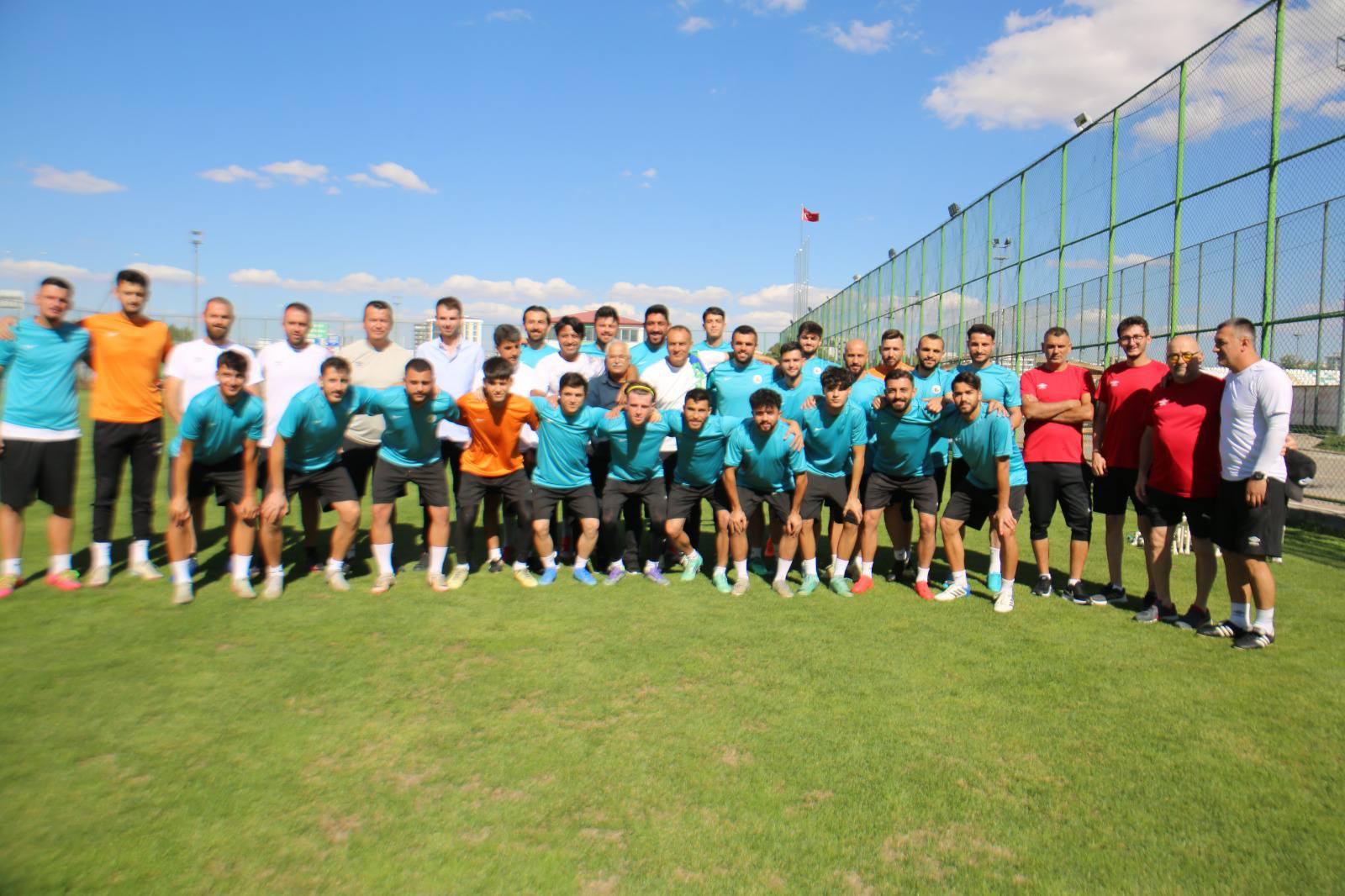 hayrettin-sivas-gucu-ziyaret-2.jpg