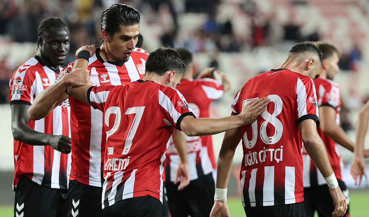 sivasspor-gelen-giden-futbolcular-3.jpg