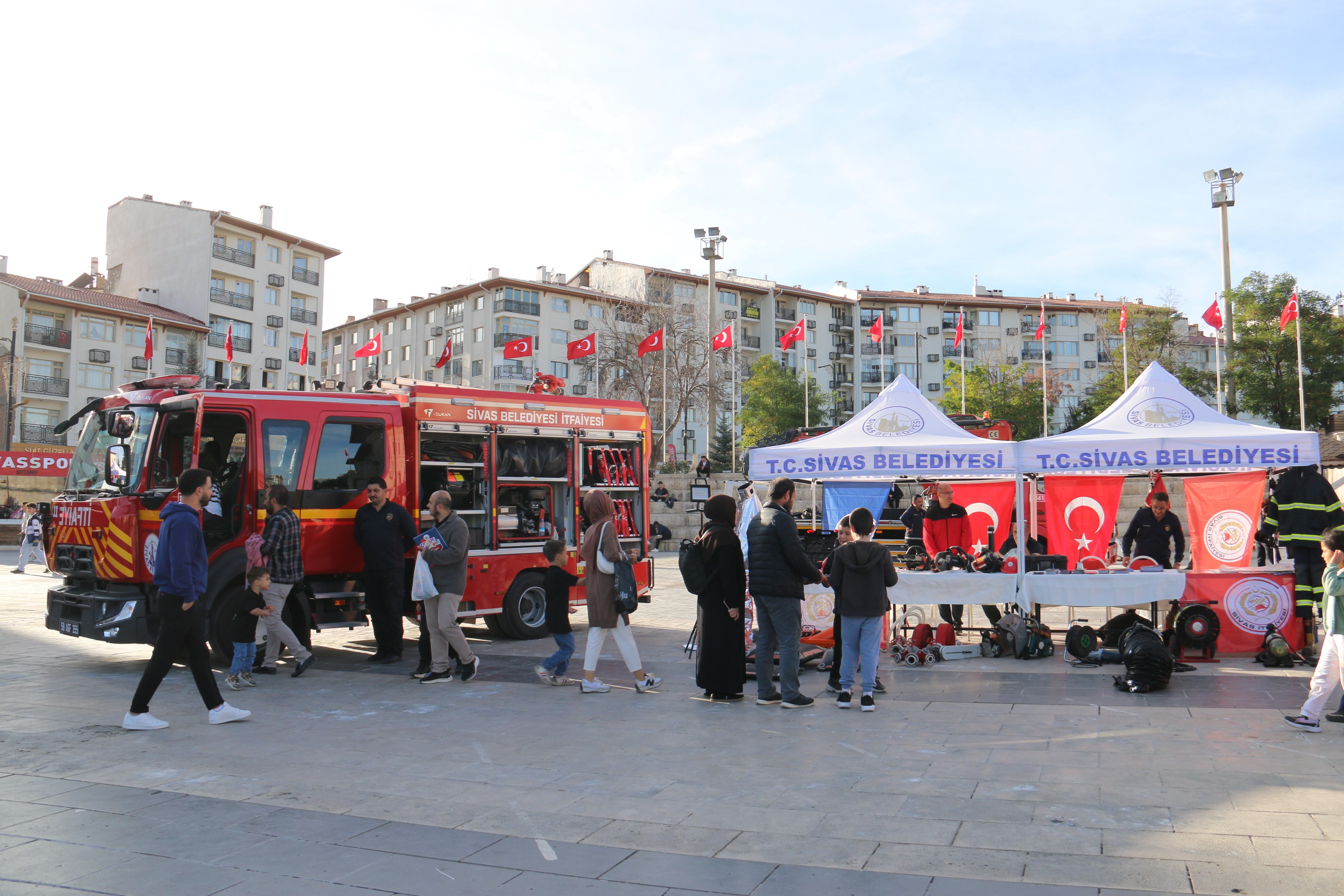 aw547182-02.jpg