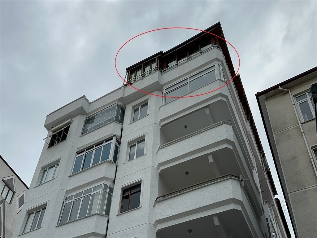 sarkici-gullunun-3-53-promil-alkollu-o-949830-282006.jpg