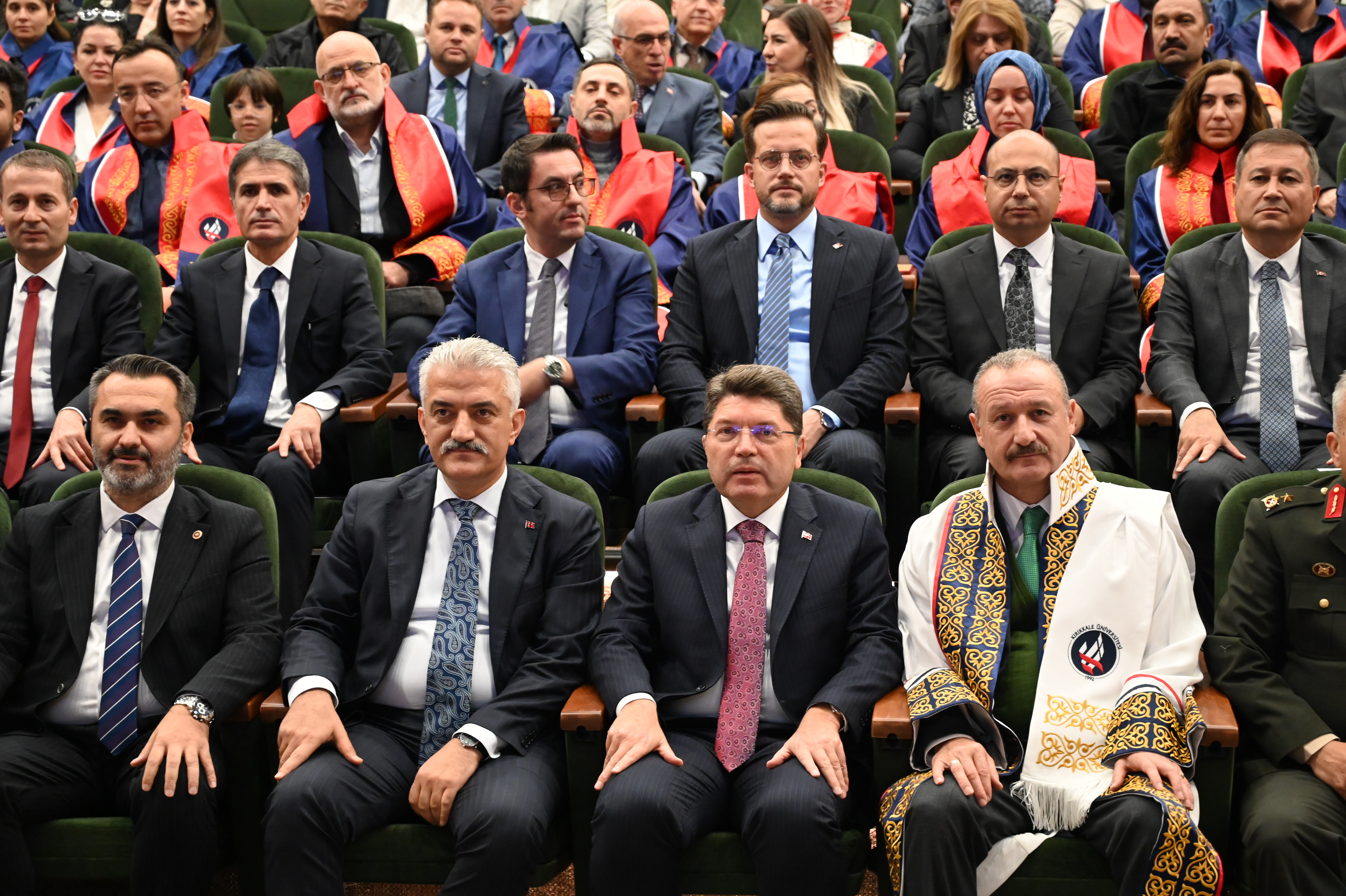 bakan-tunc-yargi-kalitesini-artirmaya-y-956914-284196.jpg