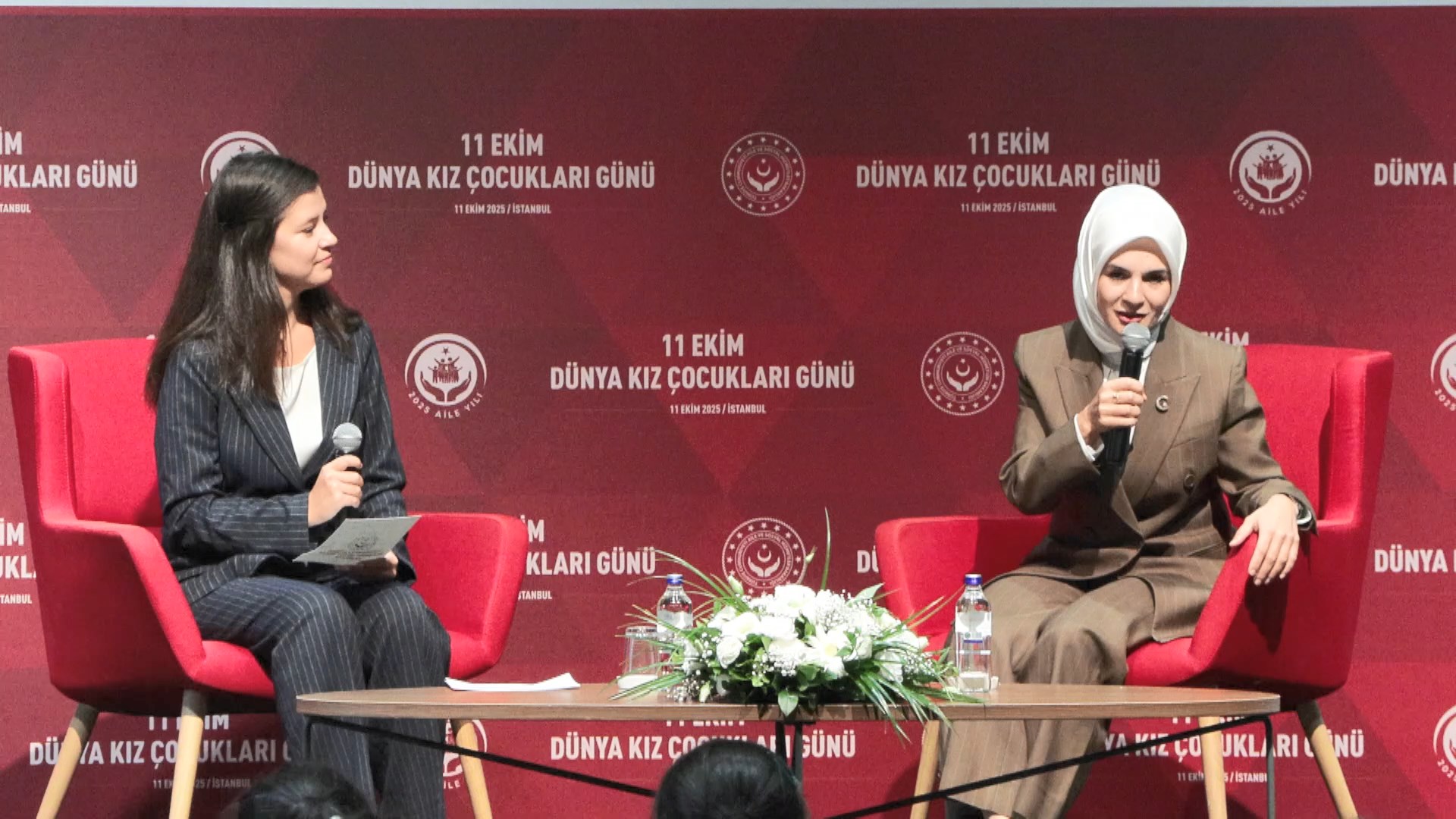 istanbul-bakan-goktas-dunya-kiz-cocuk-958518-284637.jpg