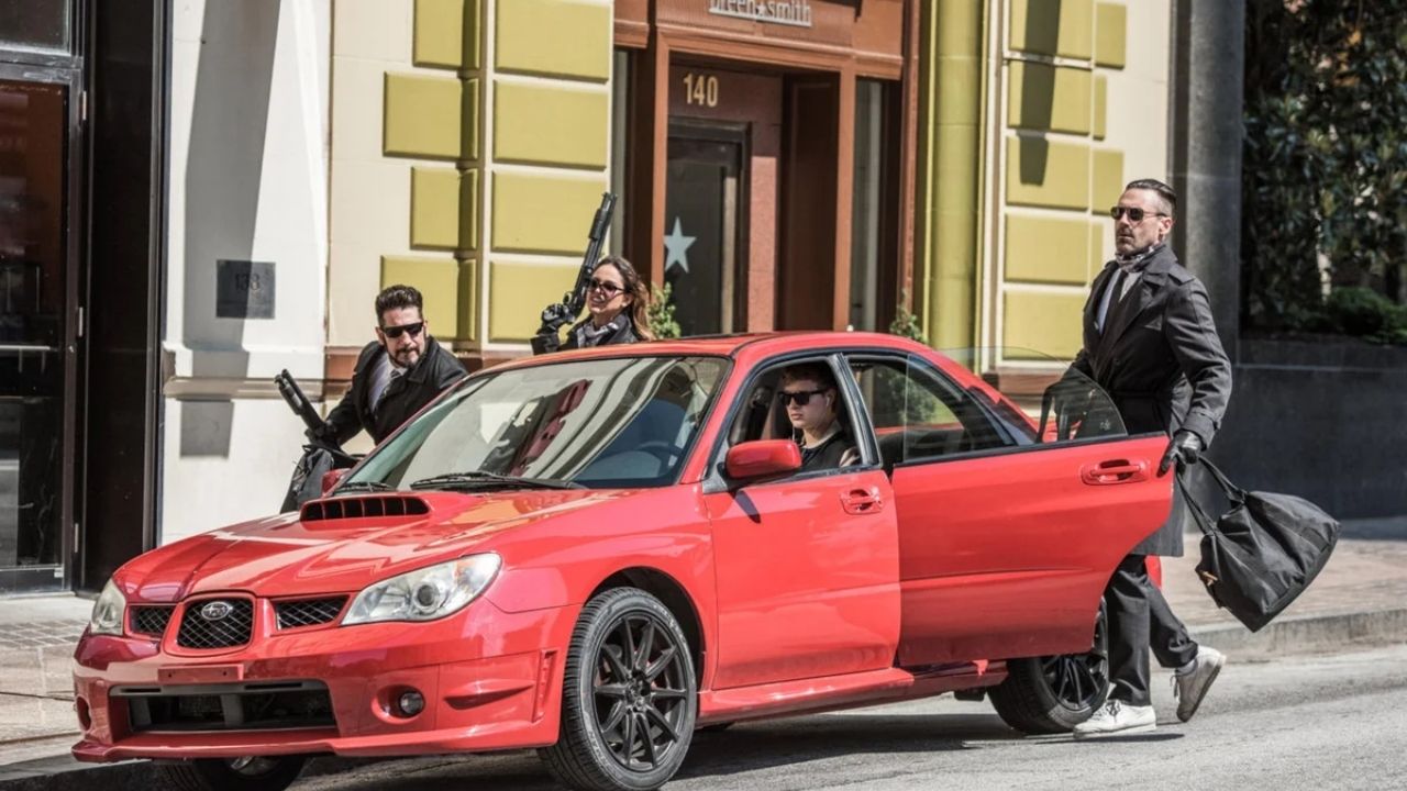 tam-gaz-baby-driver-filmi-cekim-yerleri-konusu-ve-yildiz-oyunculari-1.jpg
