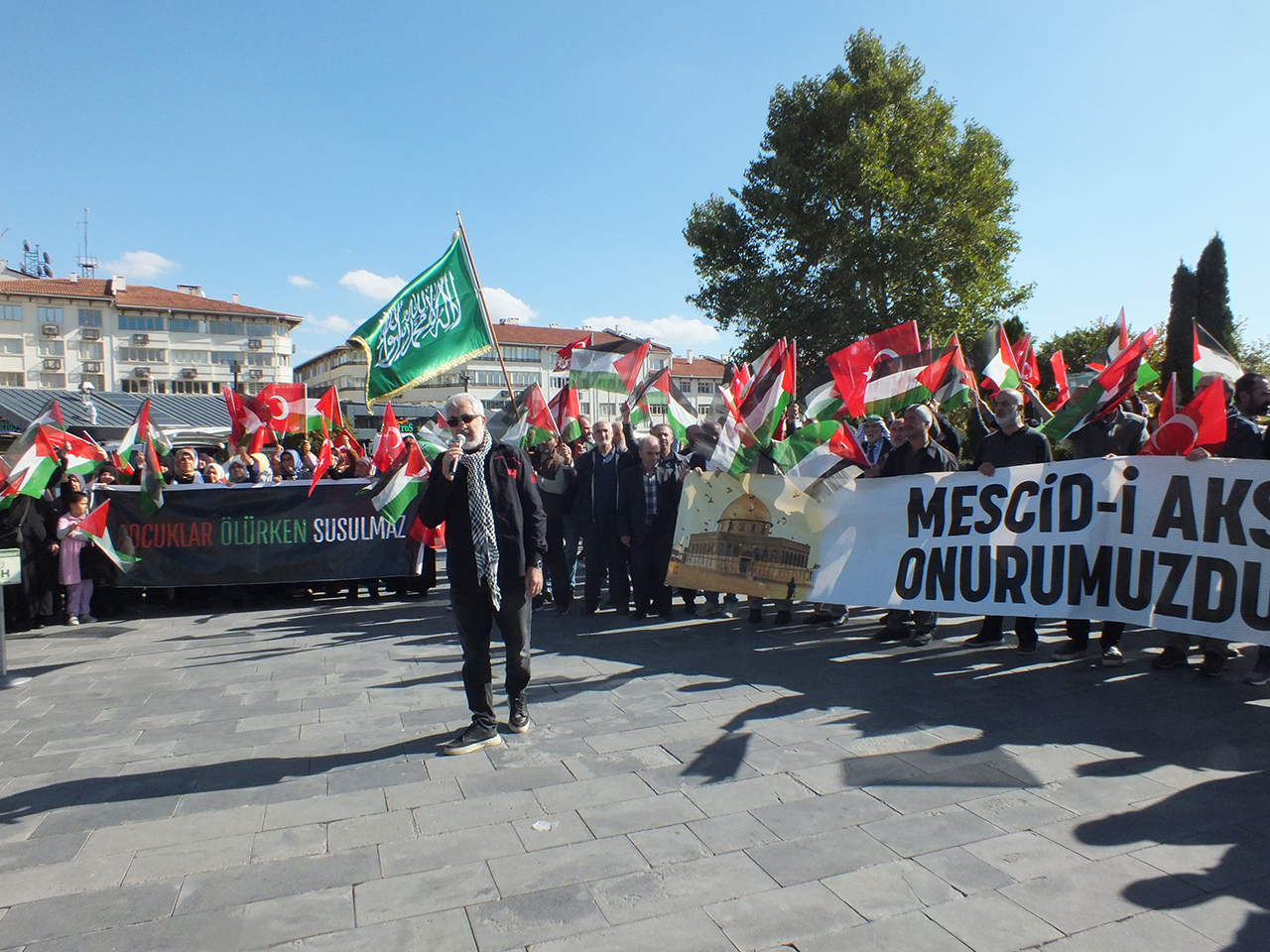 aa-20251011-39379719-39379716-sivasta-filistine-destek-etkinligi-duzenlendi.jpg