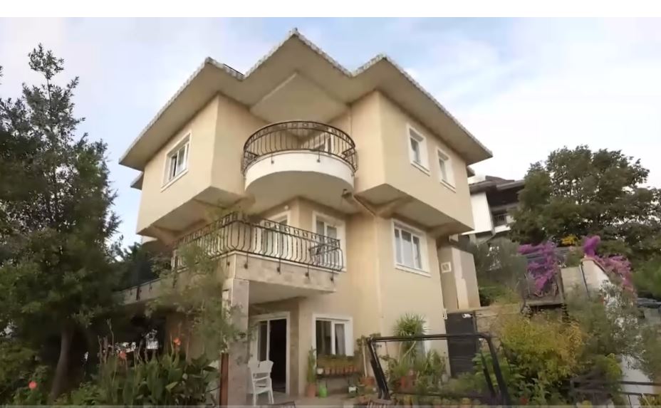 halil-ergun-evi-ve-serveti.jpg