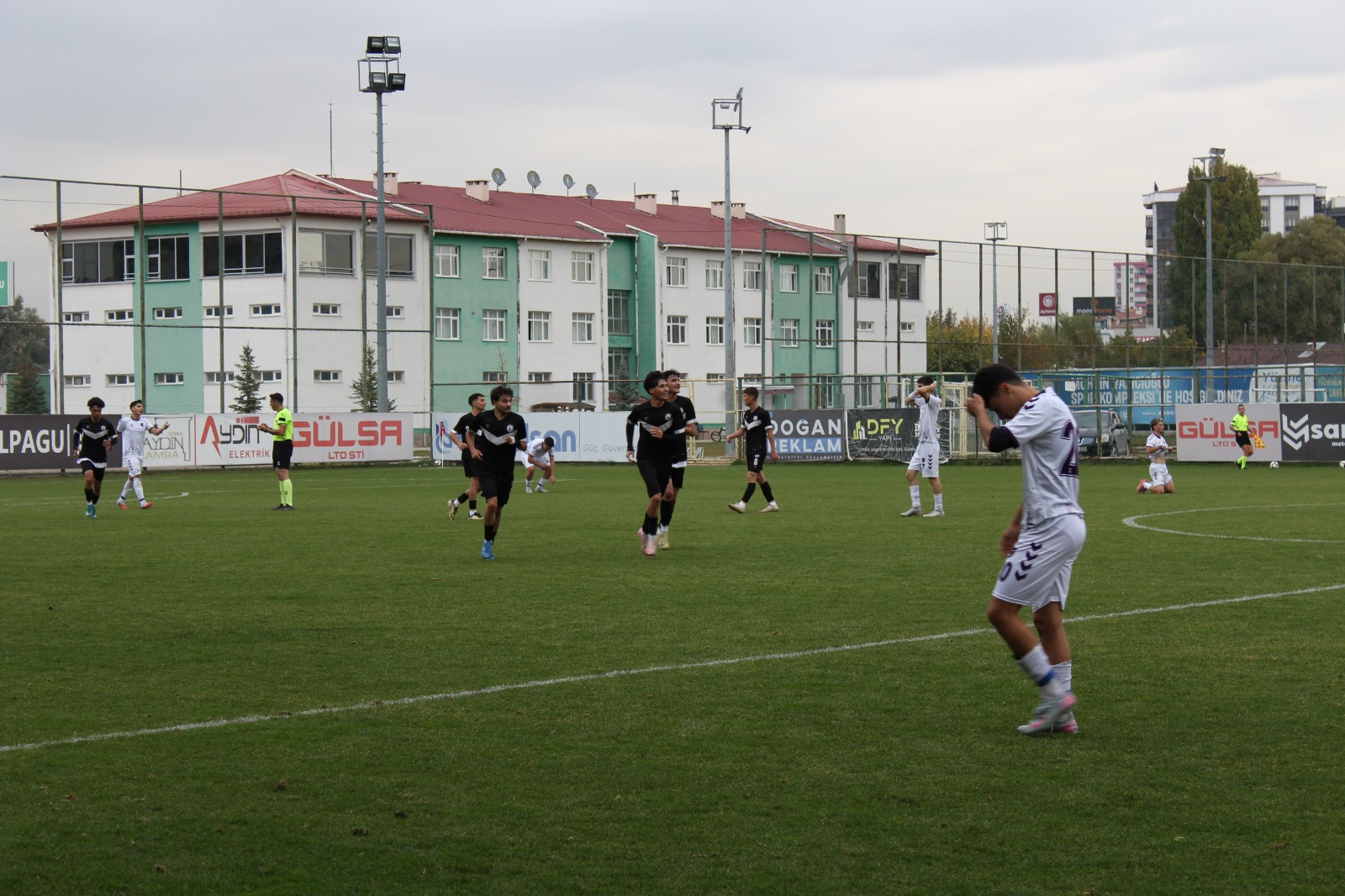 sivas-gucu-belediyespor-u19-mac-2.jpeg