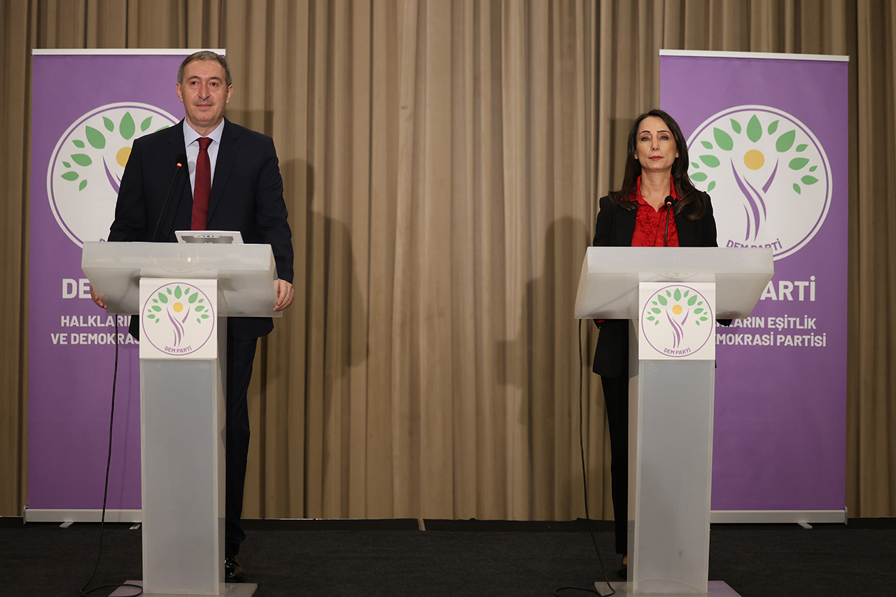 dem-partili-bakirhan-surec-yasalarla-984453-292232.jpg