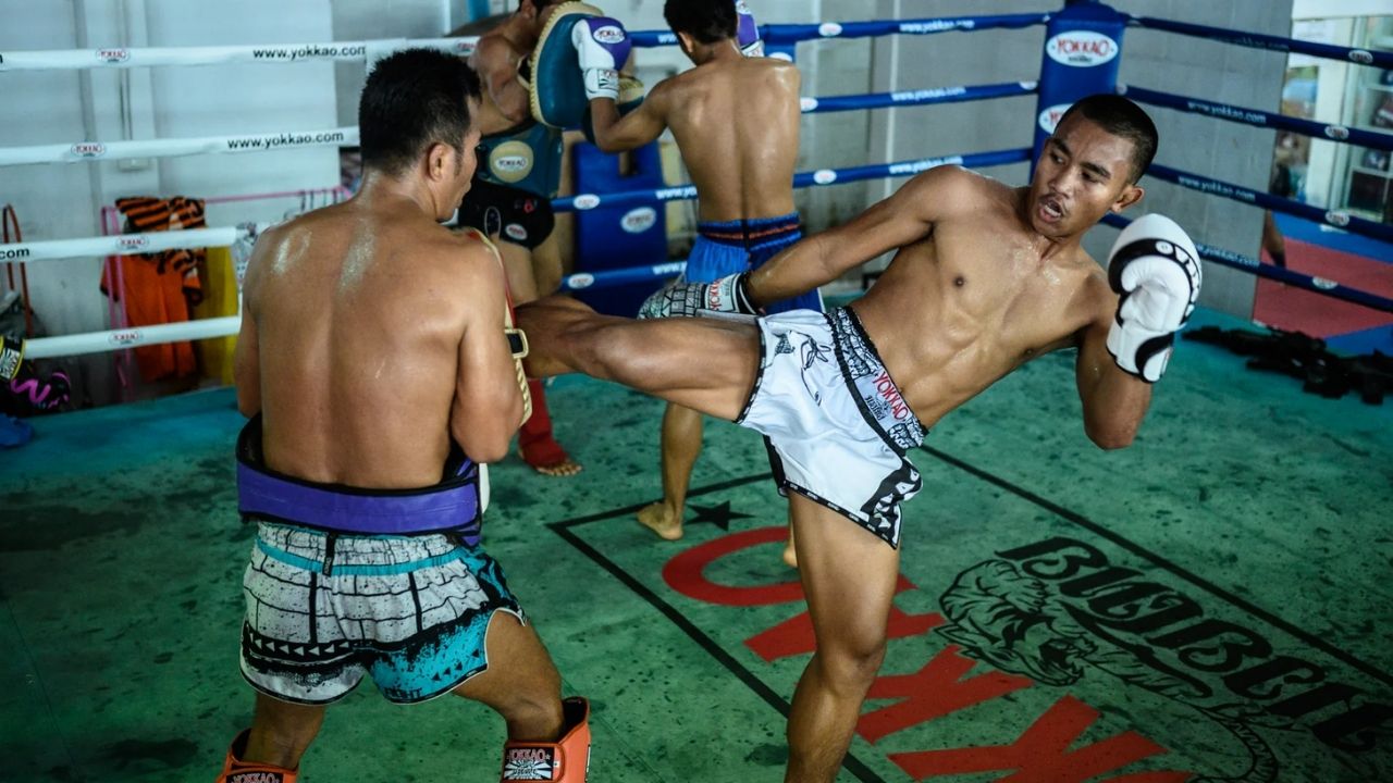 maytayci-ne-demek-tayland-boksu-muay-thai-sporcusu-kimdir-teknikleri-nelerdir-2.jpg